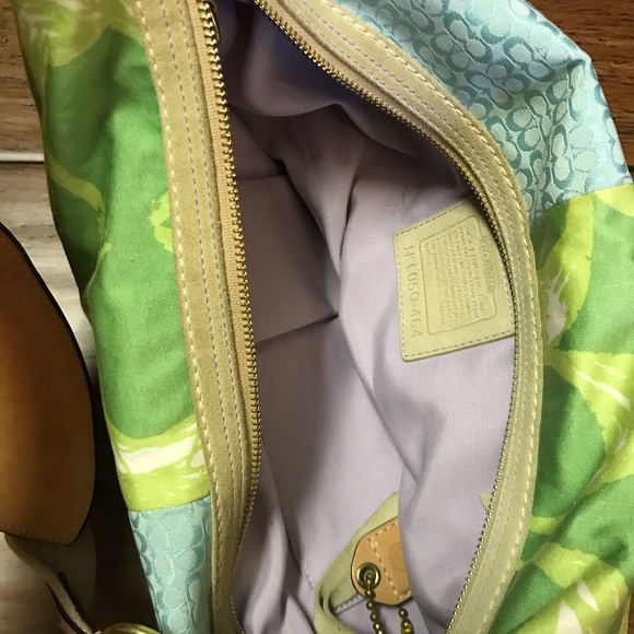 Coach Spring Patchwork - Picture 2 of 5